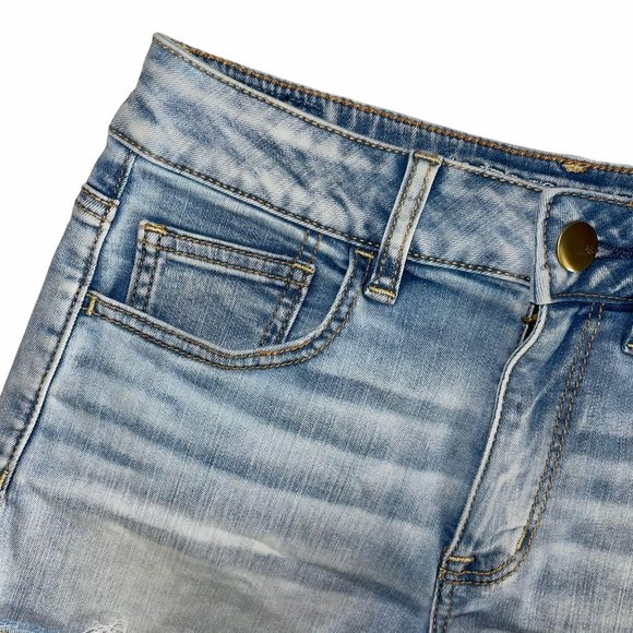 American Eagle Hi-Rise Shortie Mom Shorts 2 - Picture 2 of 8
